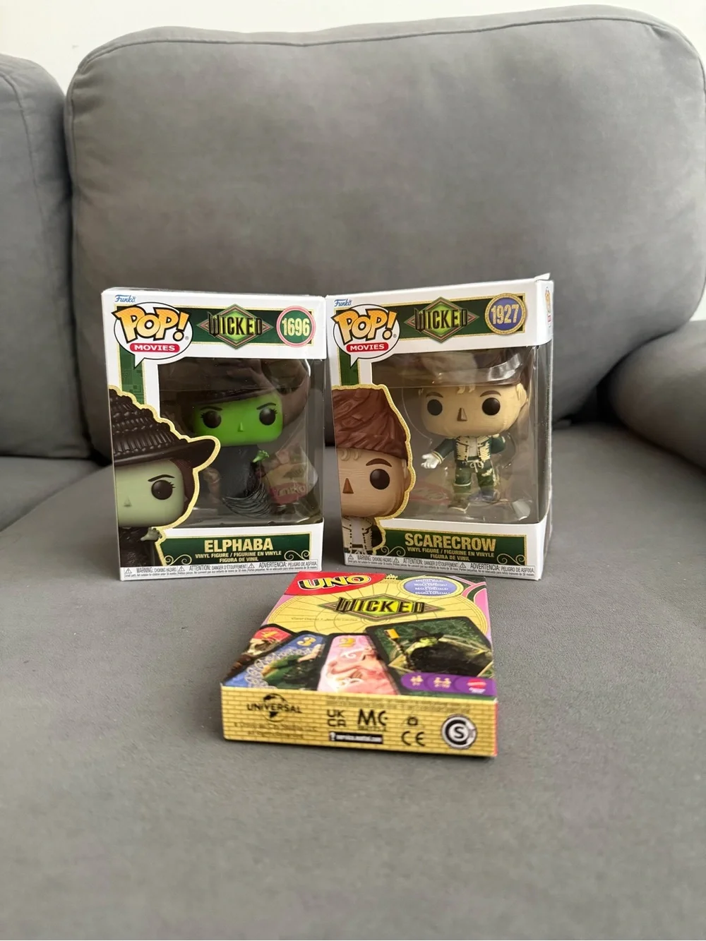 Funko Pop! Movies Wicked Elphaba (green) & Scarecrow (tan) with Wicked UNO game